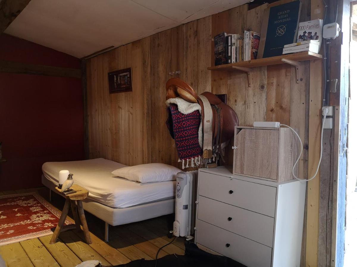 Le gîte du loir à vélo, gîte d'étape, backpacker Marçon Esterno foto